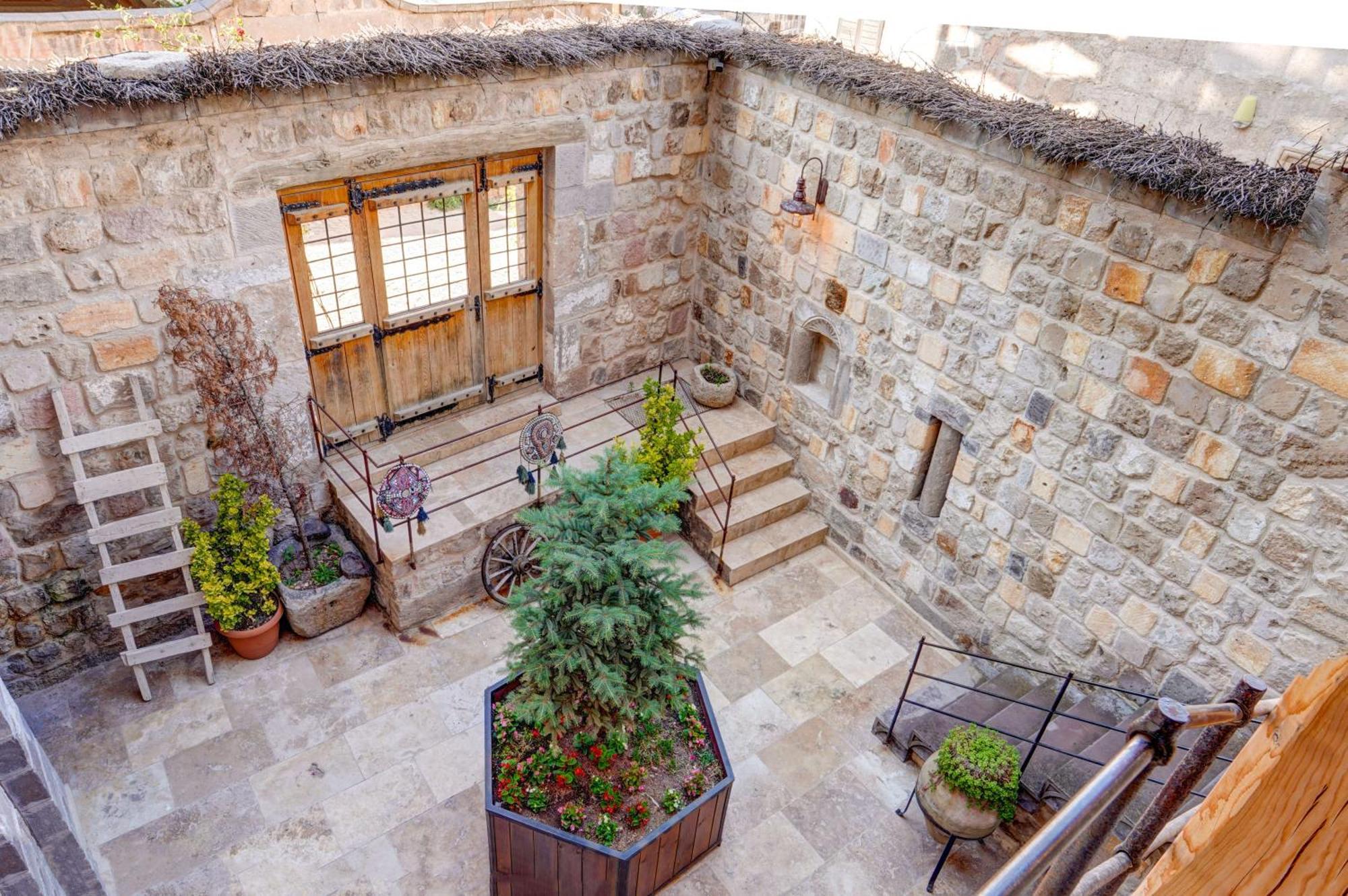 Vasil Cave Hotel أُتْشيسار المظهر الخارجي الصورة