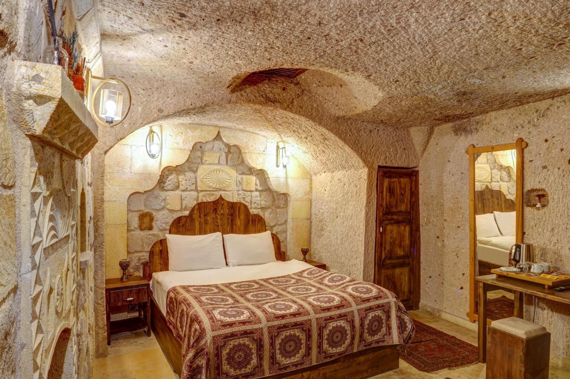 Vasil Cave Hotel أُتْشيسار الغرفة الصورة
