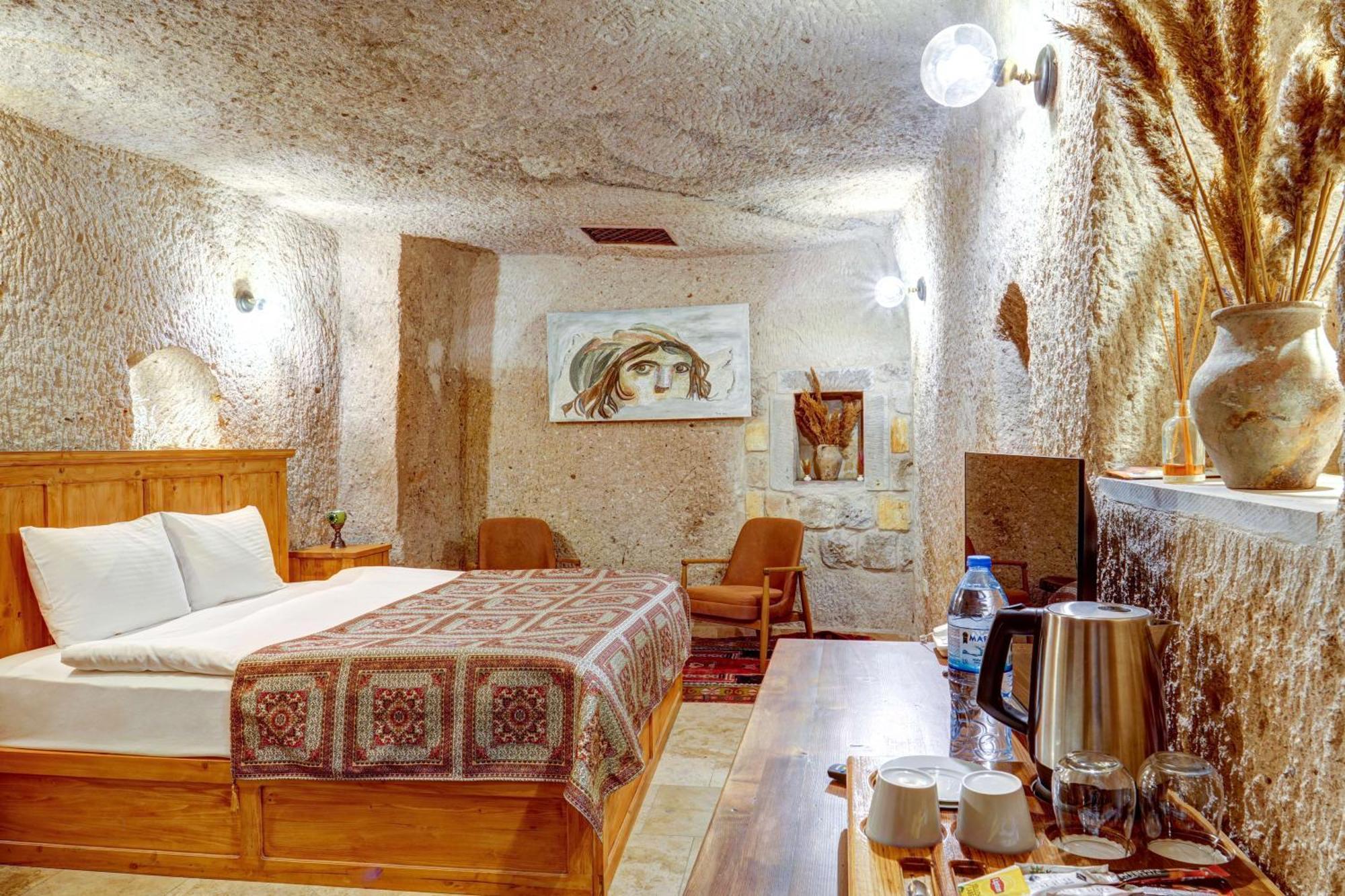Vasil Cave Hotel أُتْشيسار الغرفة الصورة
